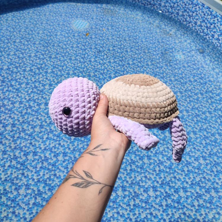 Shelly Turtle Crochet Pattern