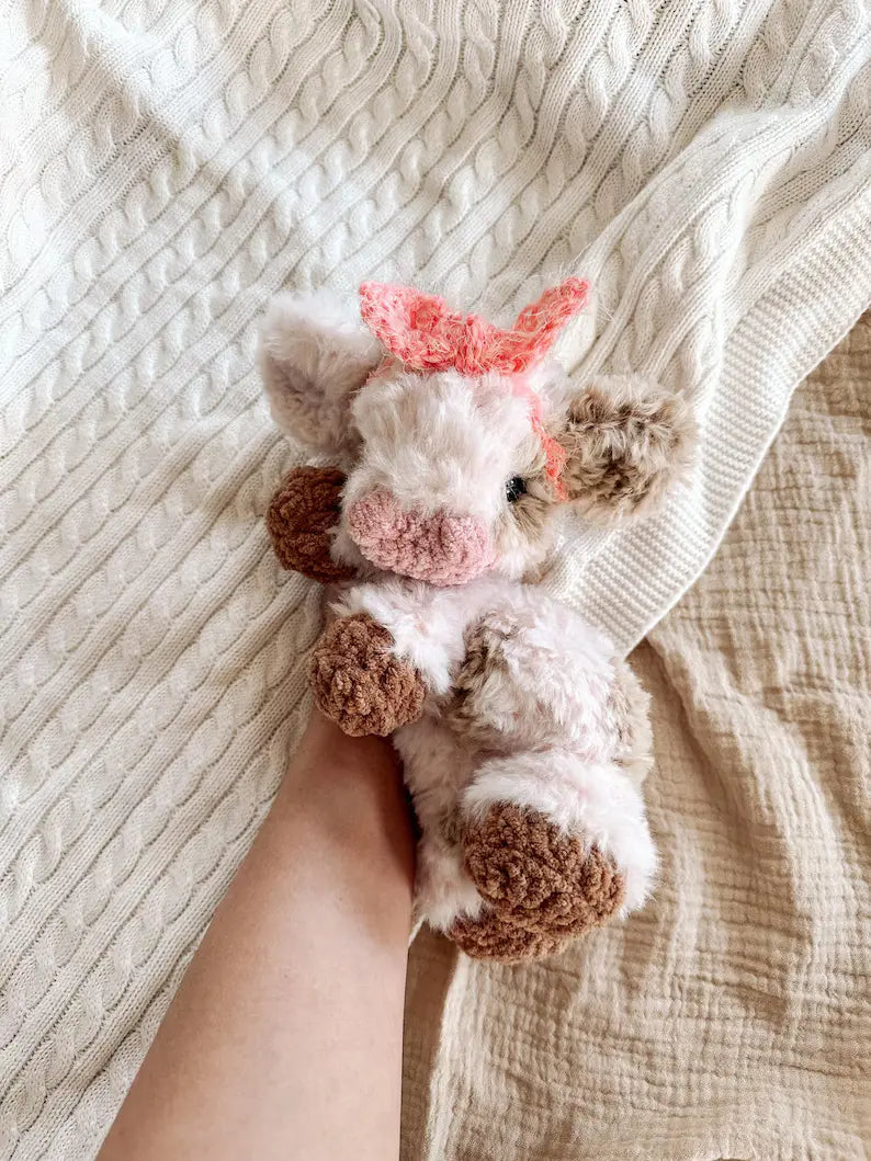 Highland Baby Cow – No-Sew Crochet Pattern 🌿🐮