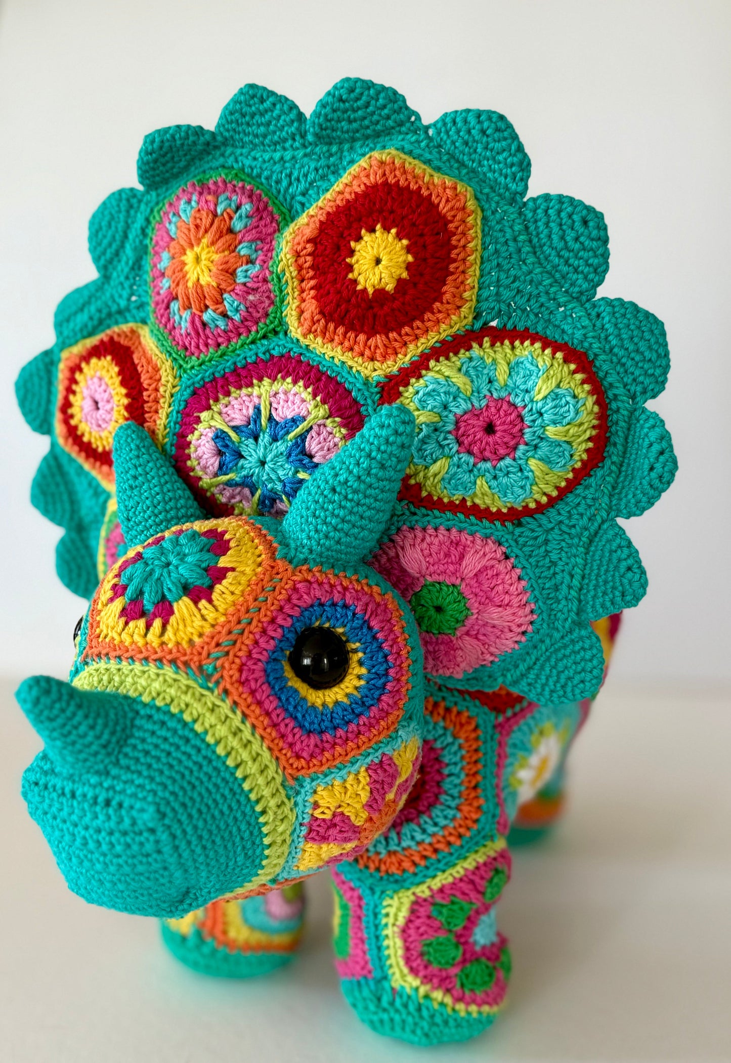3 African Flowers Amigurumis Bundle : Owl, Triceratops & fox Crochet Pattern