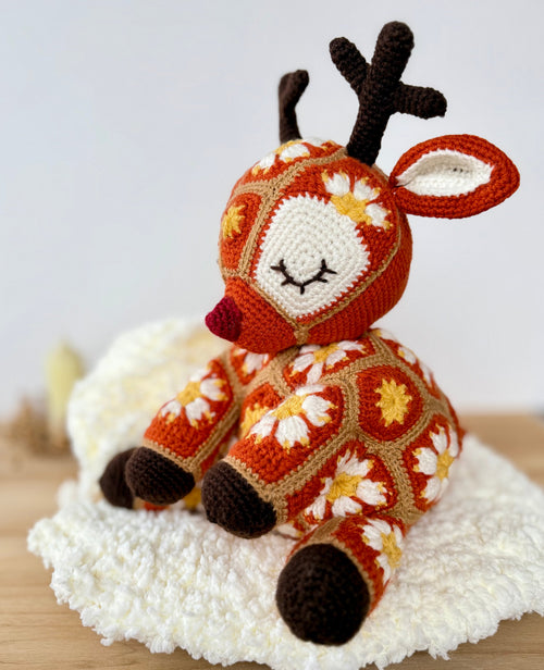 Reindeer African flowers Crochet Pattern
