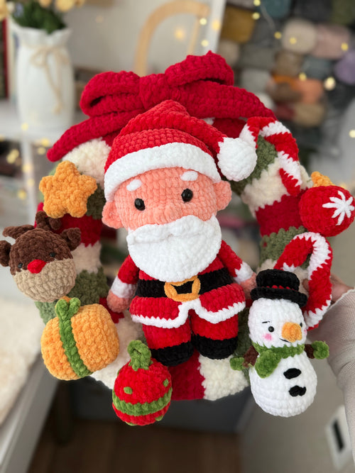 Christmas Wreath Crochet Pattern
