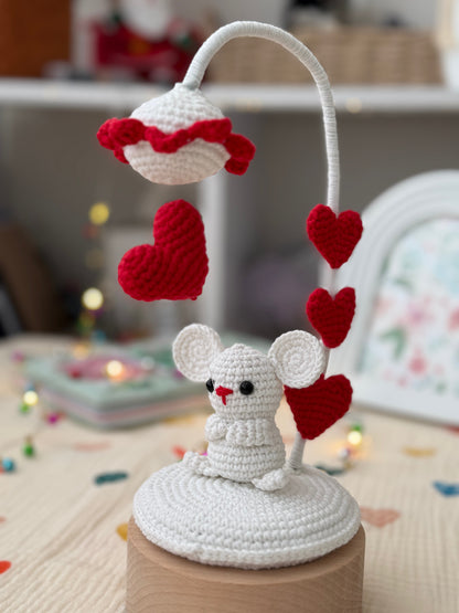 Levitating Heart Mouse Amigurumi Crochet Pattern