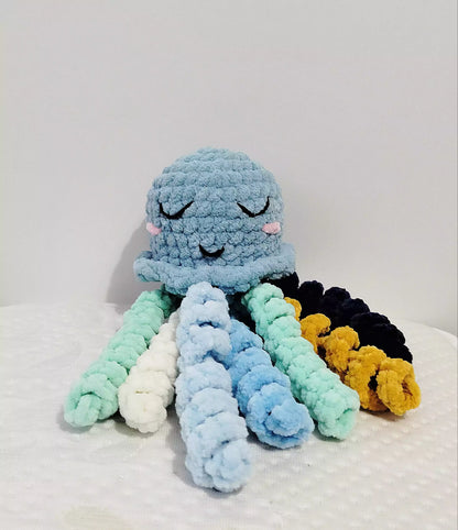 Crochet Rainbow the Jellyfish Pattern – Colorful Amigurumi