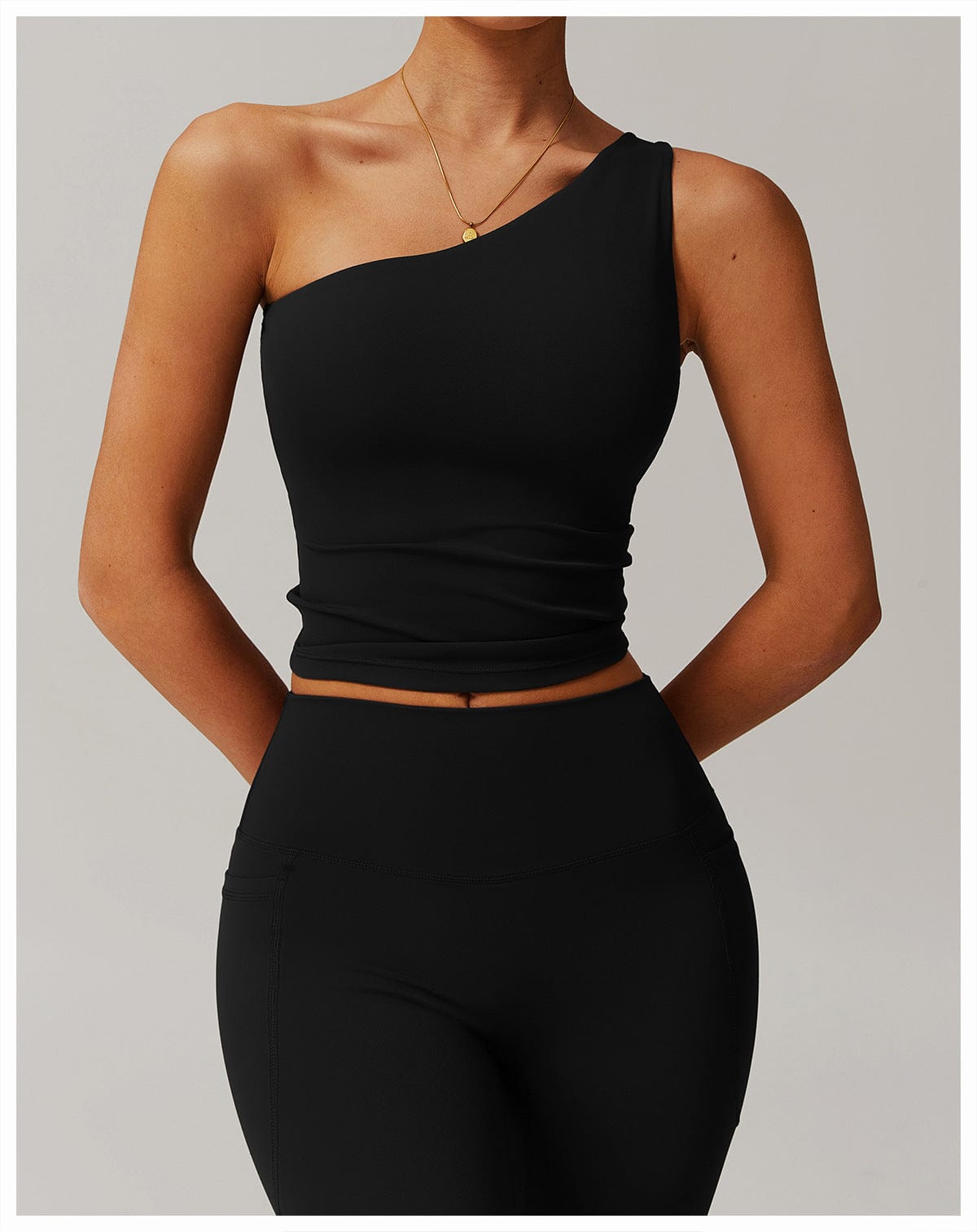 One Shoulder Workout Shaping Crop Top with Removable Chest Pads