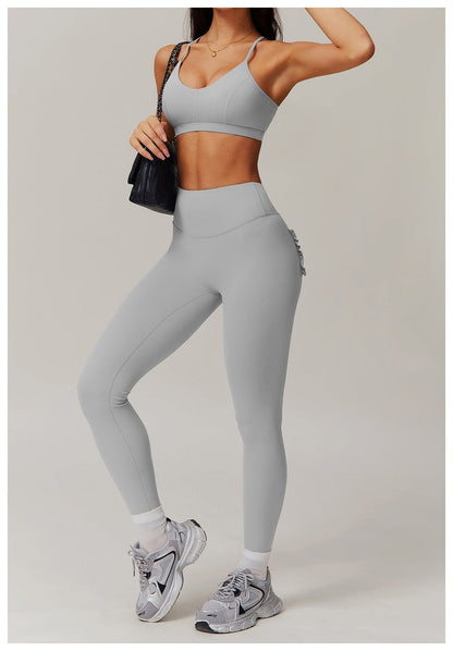 High-Support Sports Bra for Women with Removable Pads